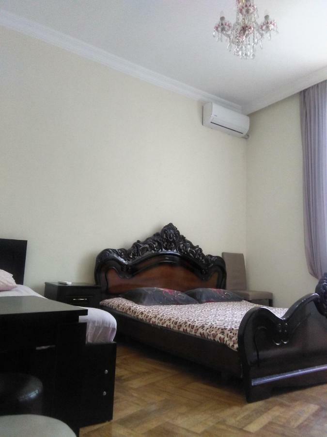 Str.Agmashenebeli 548 Hotel Kobuleti Kültér fotó
