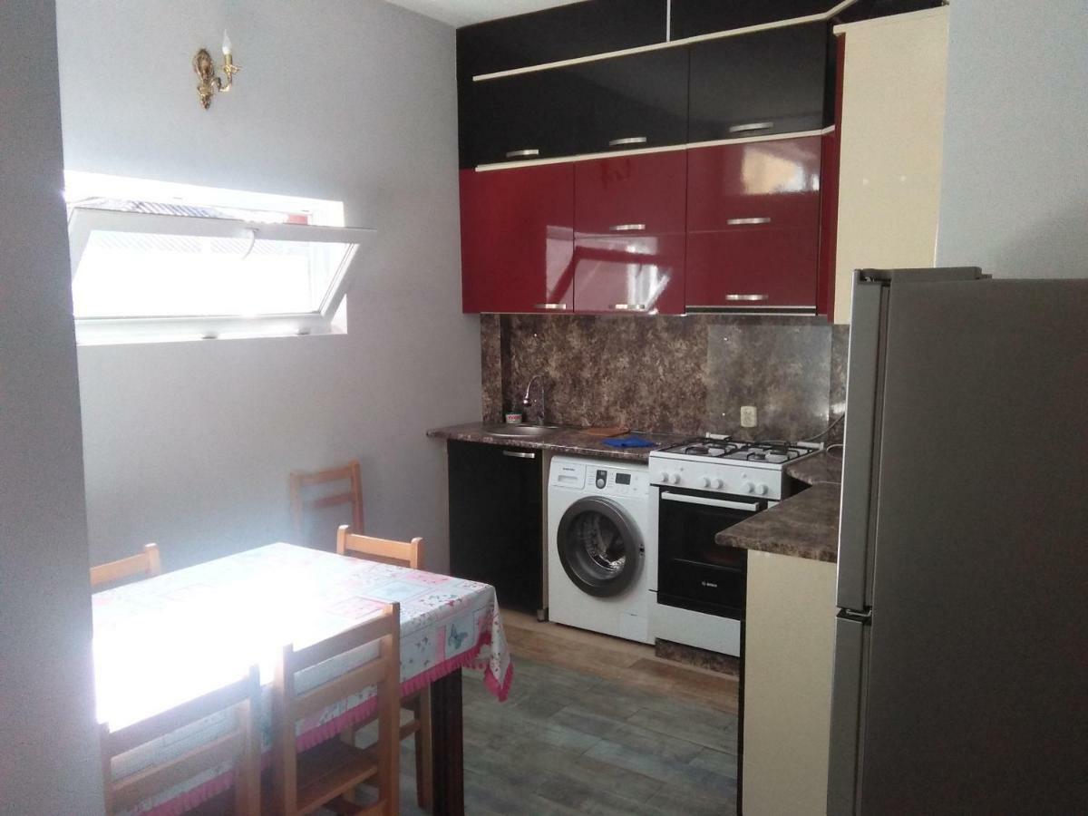 Str.Agmashenebeli 548 Hotel Kobuleti Kültér fotó